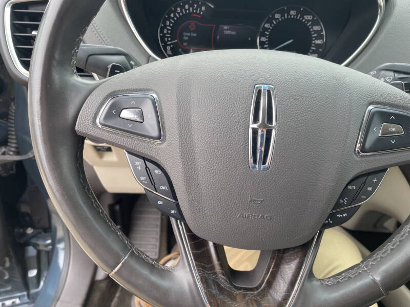 2016 Lincoln MKX Select