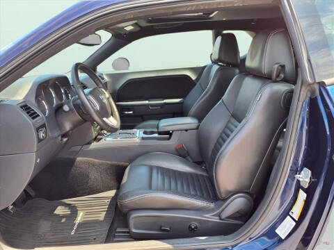 2013 Dodge Challenger SXT