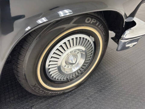 1957 Ford Thunderbird