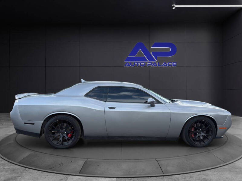 2016 Dodge Challenger SRT 392