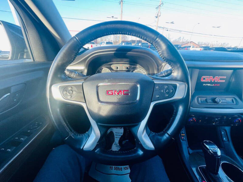 2019 GMC Acadia SLE-2