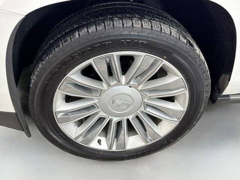 2020 Cadillac Escalade Platinum