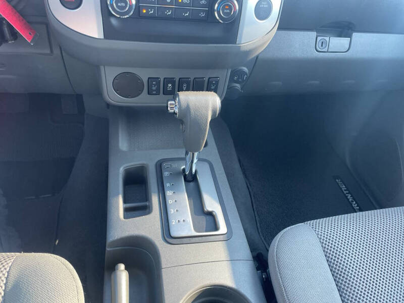 2019 Nissan Frontier SV