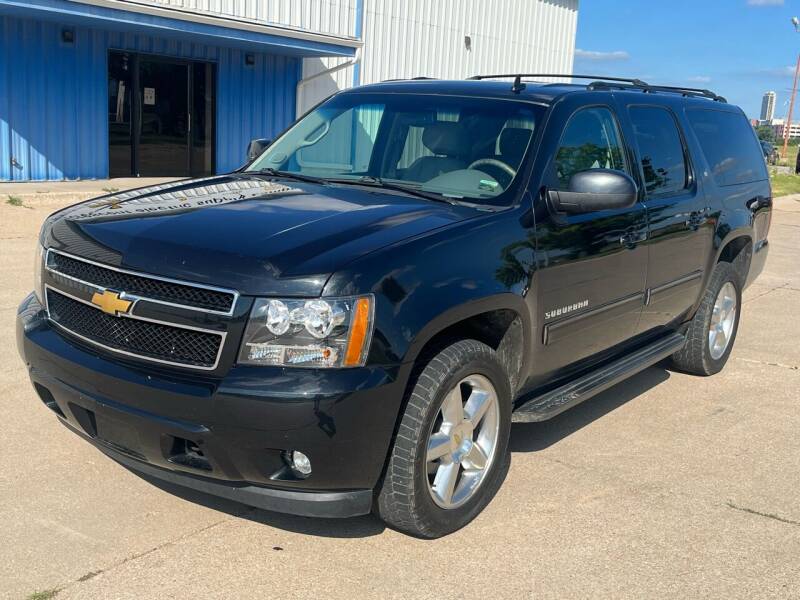 2011 Chevrolet Suburban for sale at A AND R AUTO in Lincoln NE