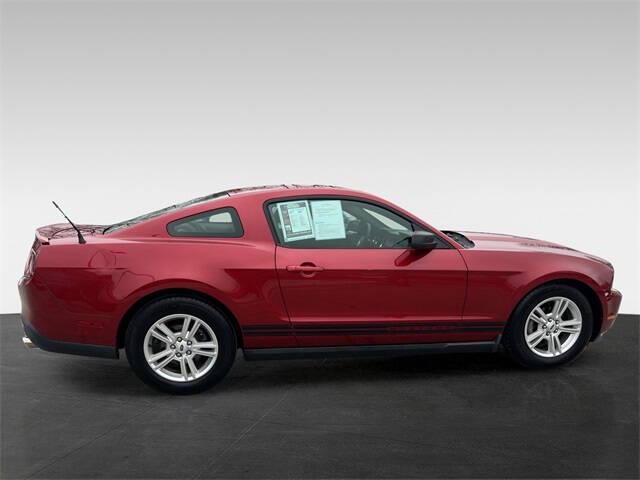 2010 Ford Mustang V6