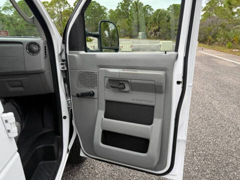 2014 Ford E-Series E-250