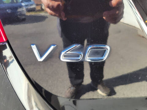 2017 Volvo V60 T5 Premier