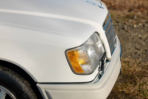 1995 Mercedes-Benz E-Class E 320