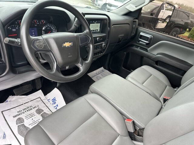 2021 Chevrolet Silverado MD