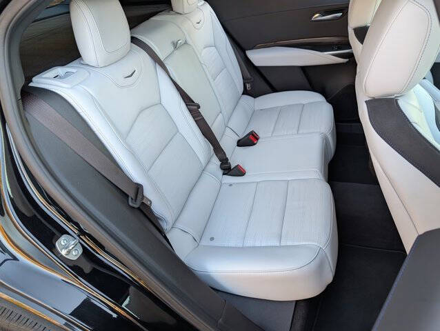 2024 Cadillac XT4 Sport