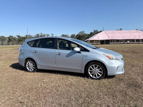 2013 Toyota Prius v Five
