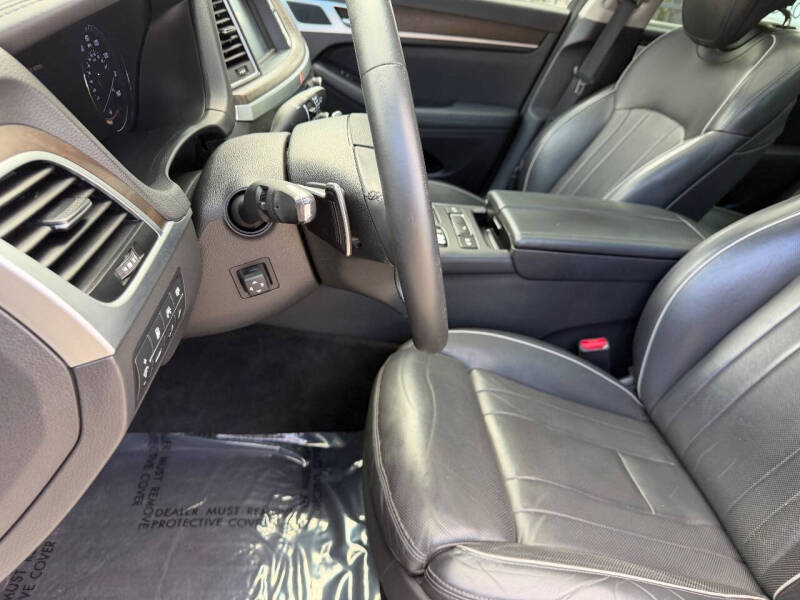 2015 Hyundai Genesis 5.0L