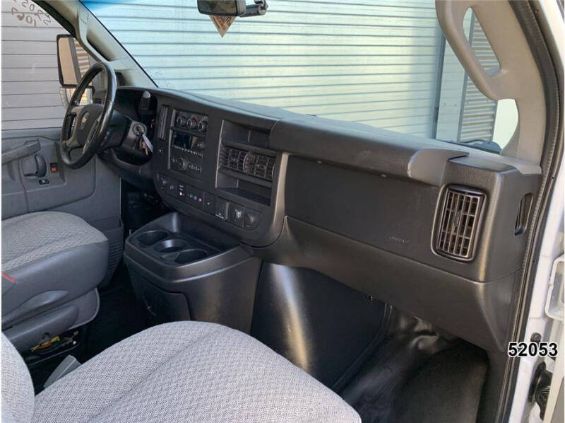 2018 Chevrolet Express 3500