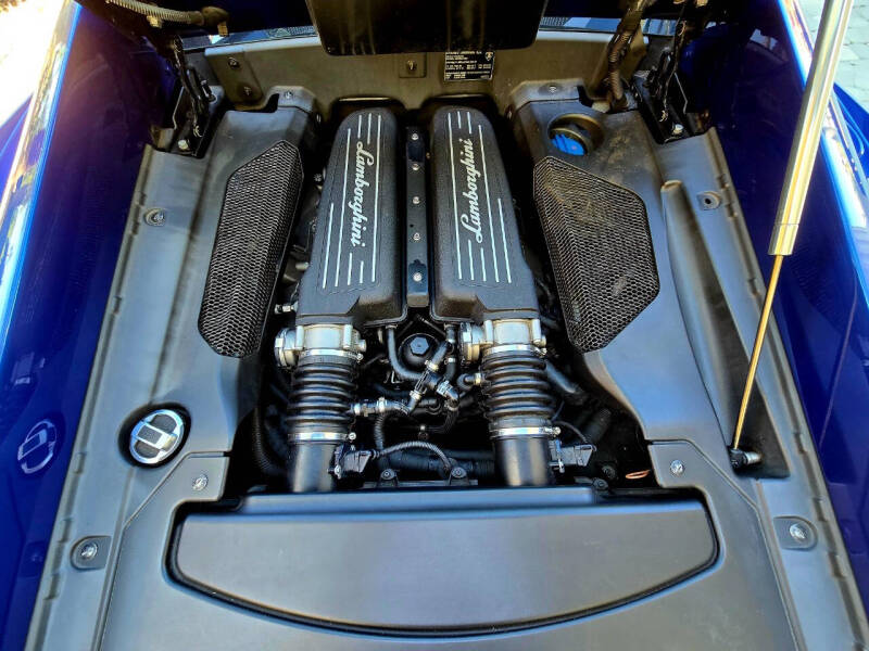 2013 Lamborghini Gallardo LP 550-2