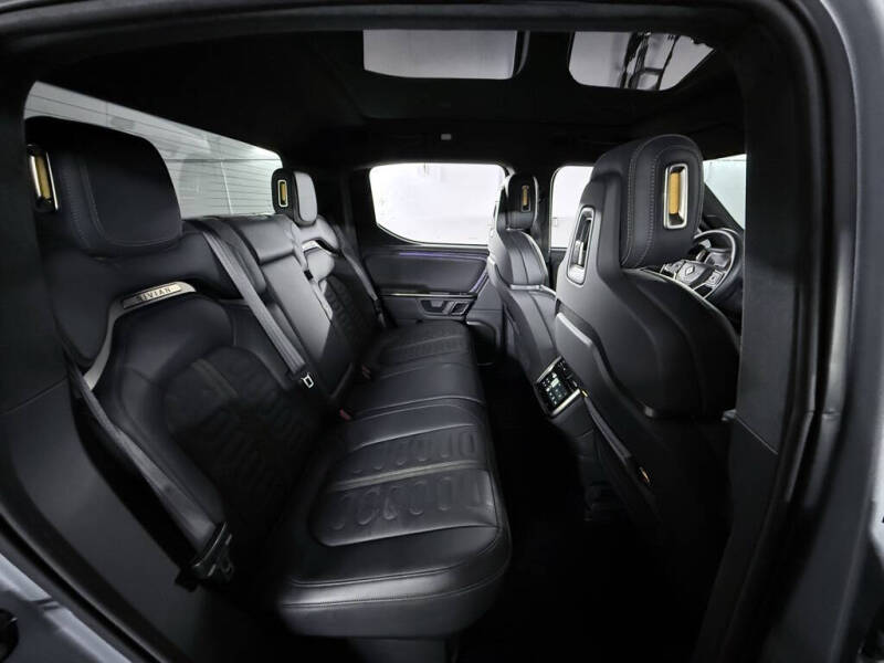 2022 Rivian R1T Adventure