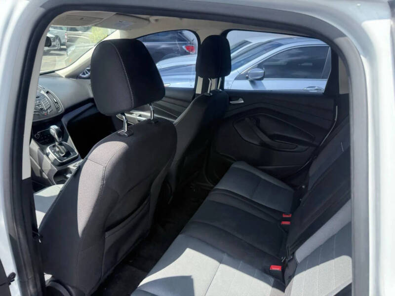 2015 Ford C-MAX Hybrid SE