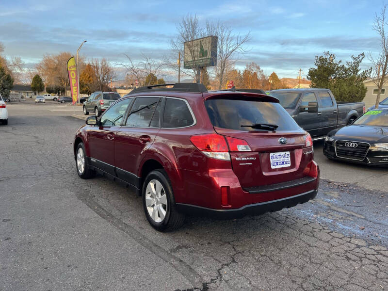 2011 Subaru Outback 2.5i Limited
