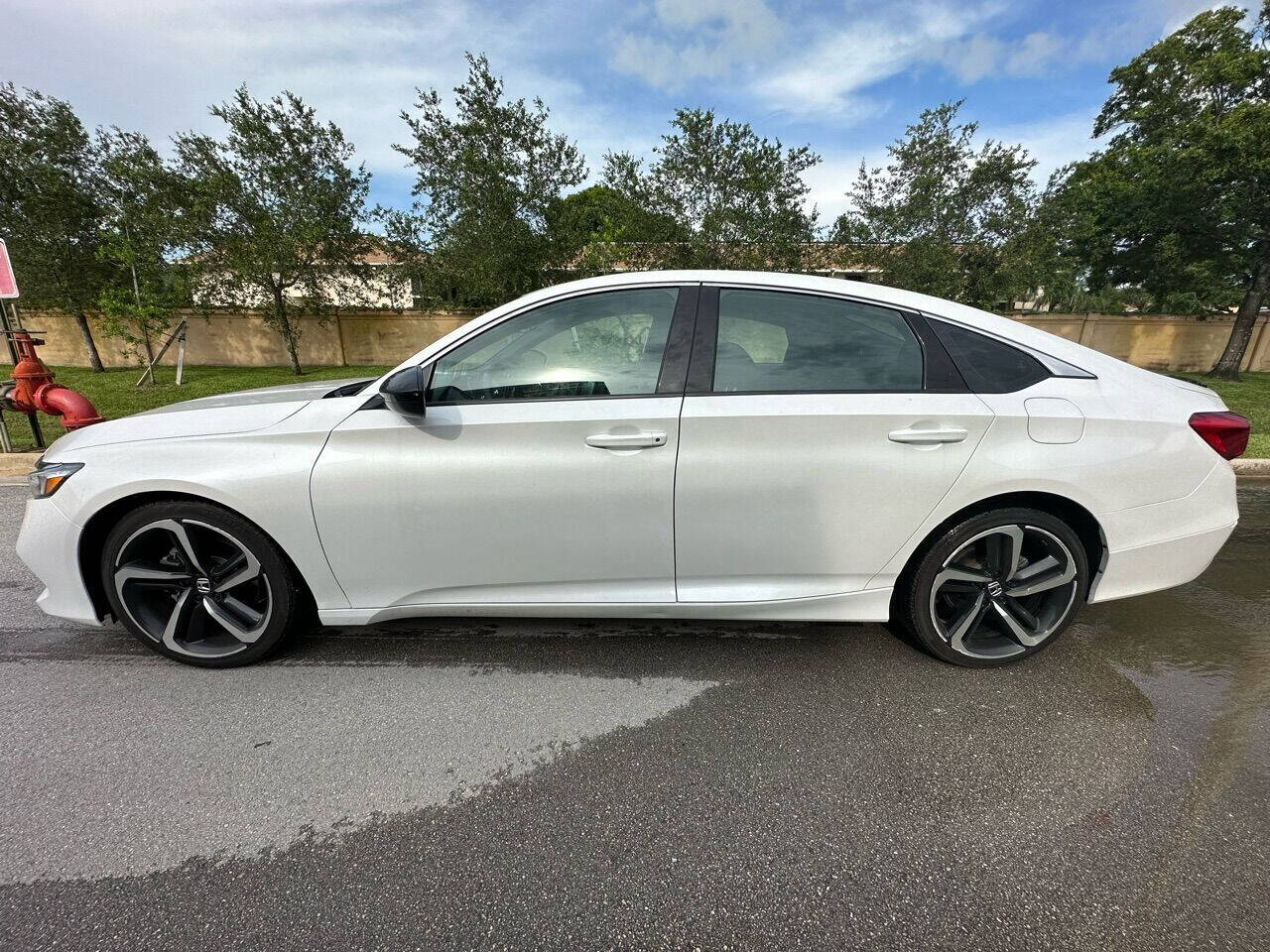 2021 HONDA Accord Sedan - $24,999