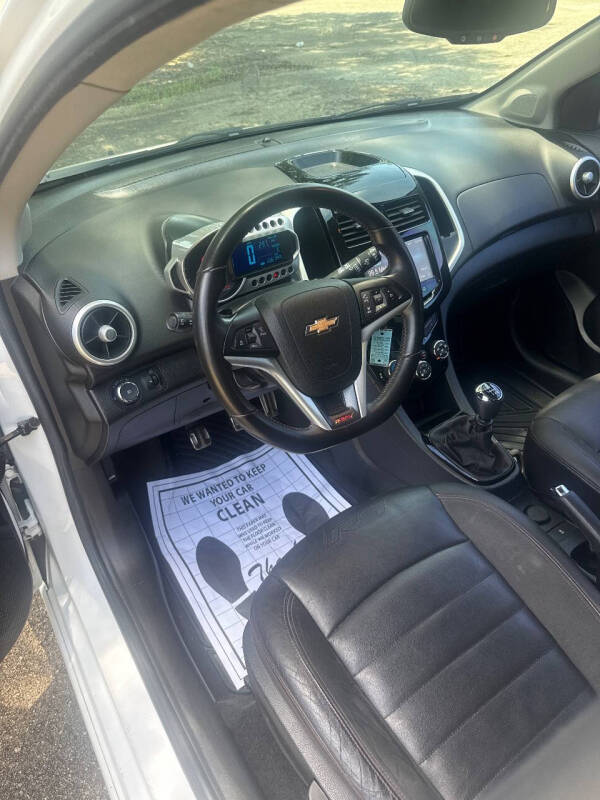 2016 Chevrolet Sonic RS Manual