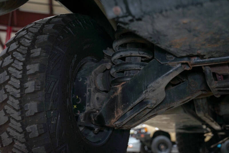 1998 AM General Hummer Hard Top