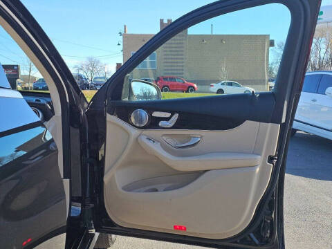 2018 Mercedes-Benz GLC GLC 300 4MATIC