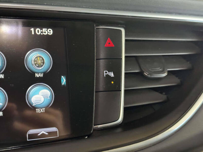 2019 Buick Enclave Essence