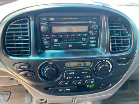 2002 Toyota Sequoia SR5