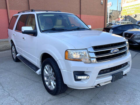 2016 Ford Expedition for sale at Ultimate Motors in Port Monmouth NJ