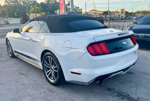 2017 Ford Mustang EcoBoost Premium