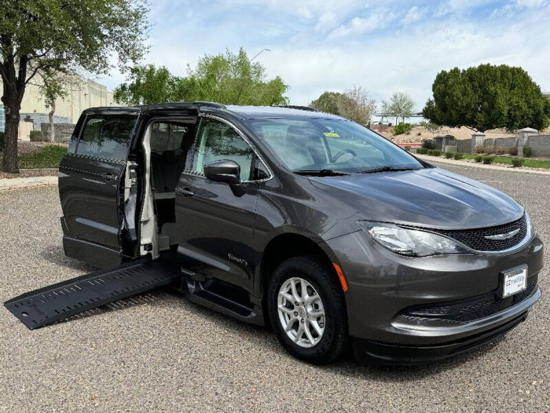 2021 Chrysler Voyager LXi