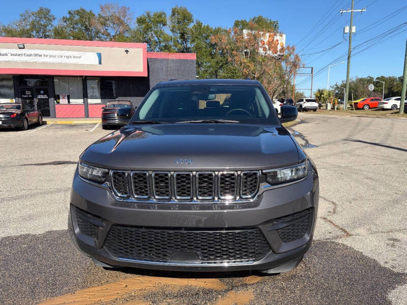 2023 Jeep Grand Cherokee Laredo