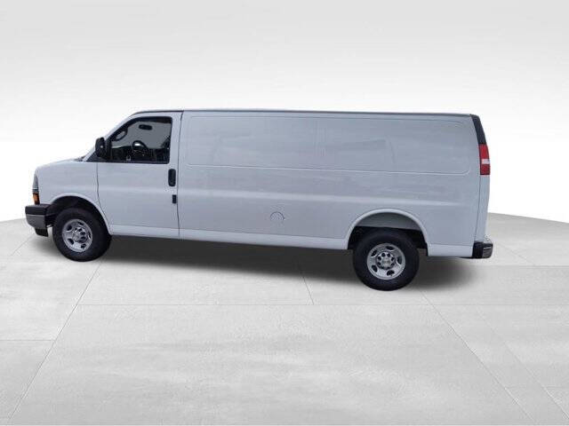2026 Chevrolet Express 3500