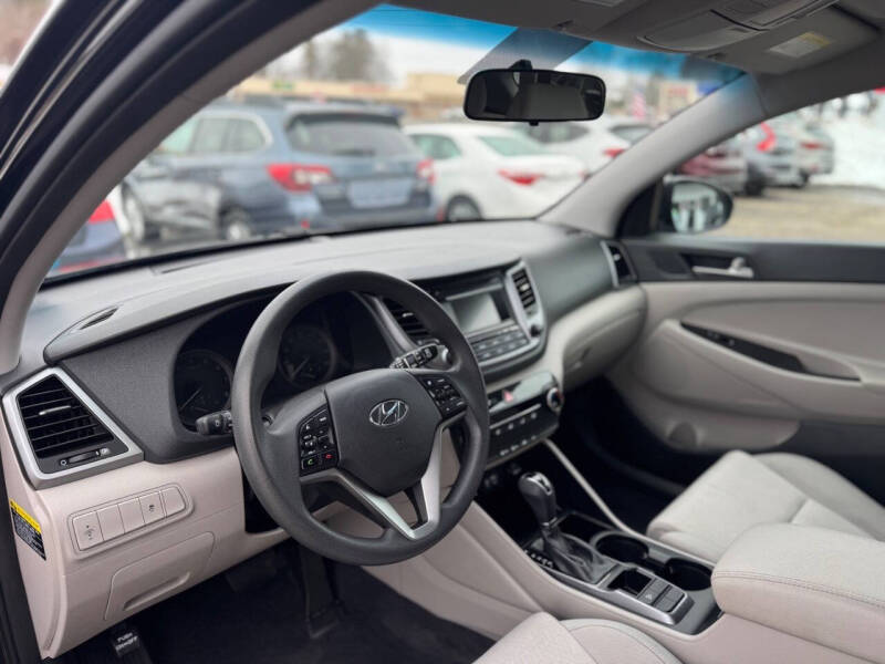 2018 Hyundai Tucson SE