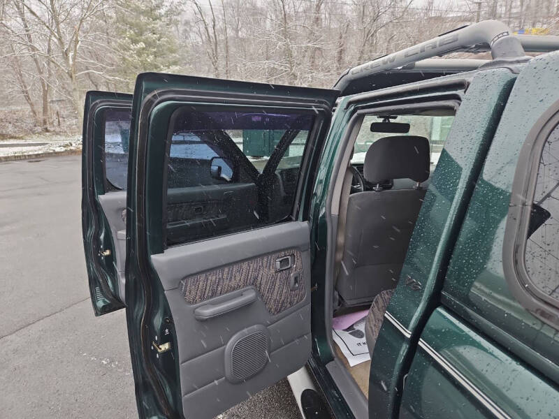 2000 Nissan Frontier SE