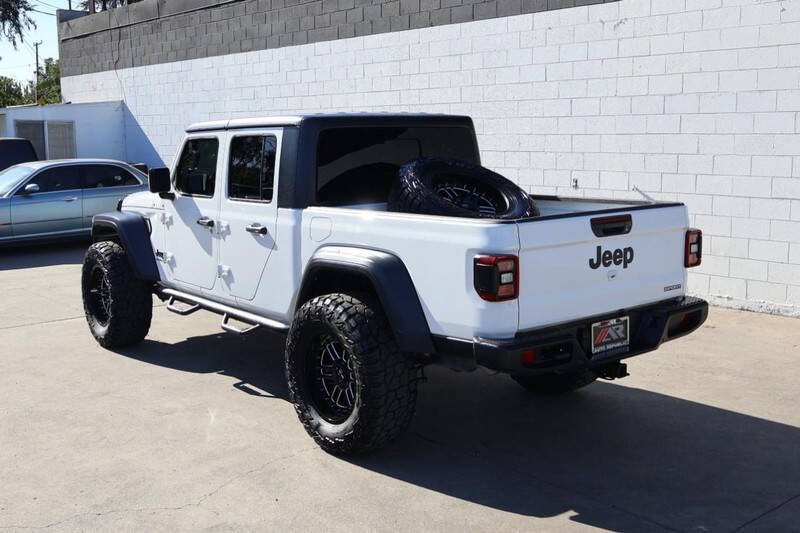 2020 Jeep Gladiator