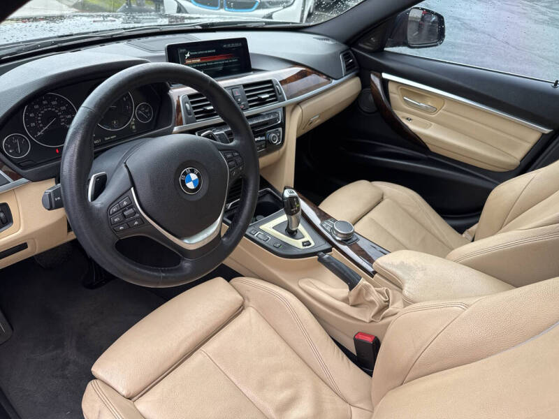 2017 BMW 3 Series 330e iPerformance