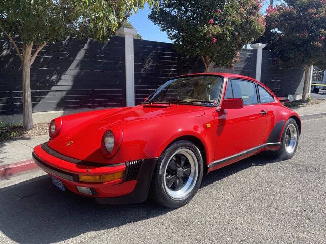 1985 Porsche 911 Carrera