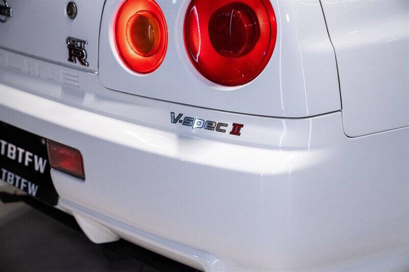 2000 Nissan GT-R