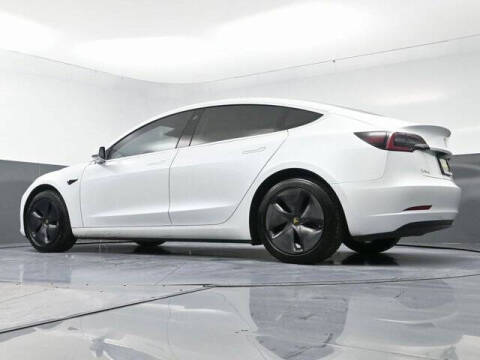 2019 Tesla Model 3 Mid Range