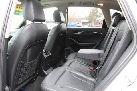 2012 Audi Q5 2.0T quattro Premium Plus