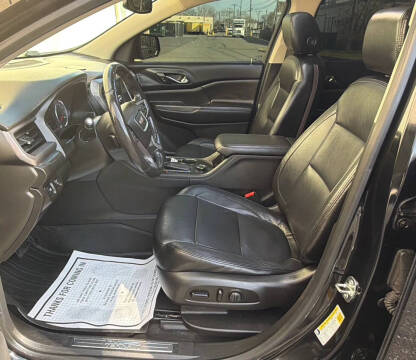 2017 GMC Acadia SLT-1
