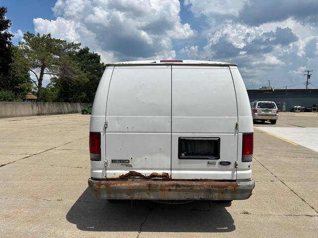 2013 Ford E-Series E-150