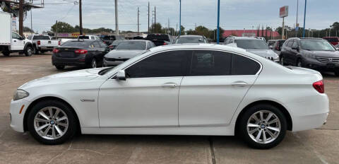 2015 BMW 5 Series 528i