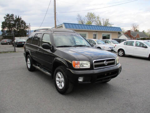 2004 Nissan Pathfinder for sale at Supermax Autos in Strasburg VA