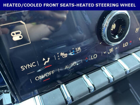 2025 GMC Yukon Elevation