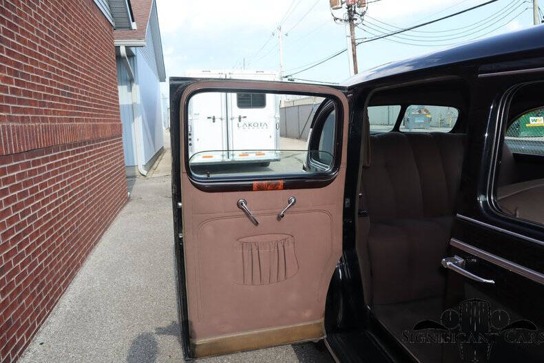 1939 Buick 90 Limited