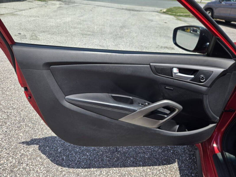 2013 Hyundai Veloster Turbo