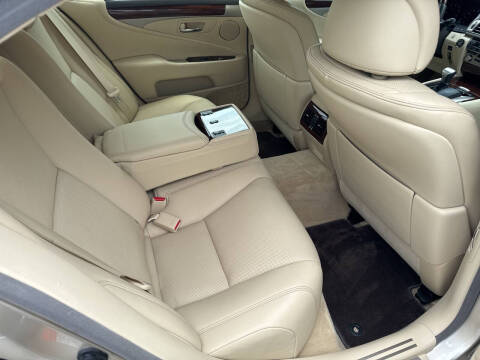 2015 Lexus LS 460