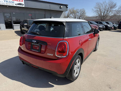 2017 MINI Hardtop 2 Door Cooper
