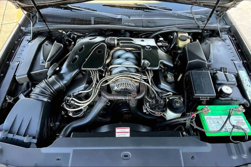 1993 Lincoln Mark VIII